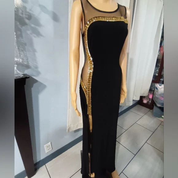 WINDSOR Maxi dress size S